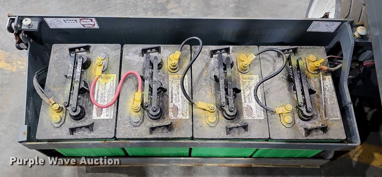 image for item IO9853 2018 SkyJack SJIII 3219 scissor lift