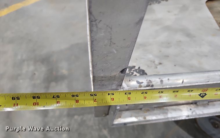 image for item IO9854 2016 Genie Runabout GR-20 vertical lift