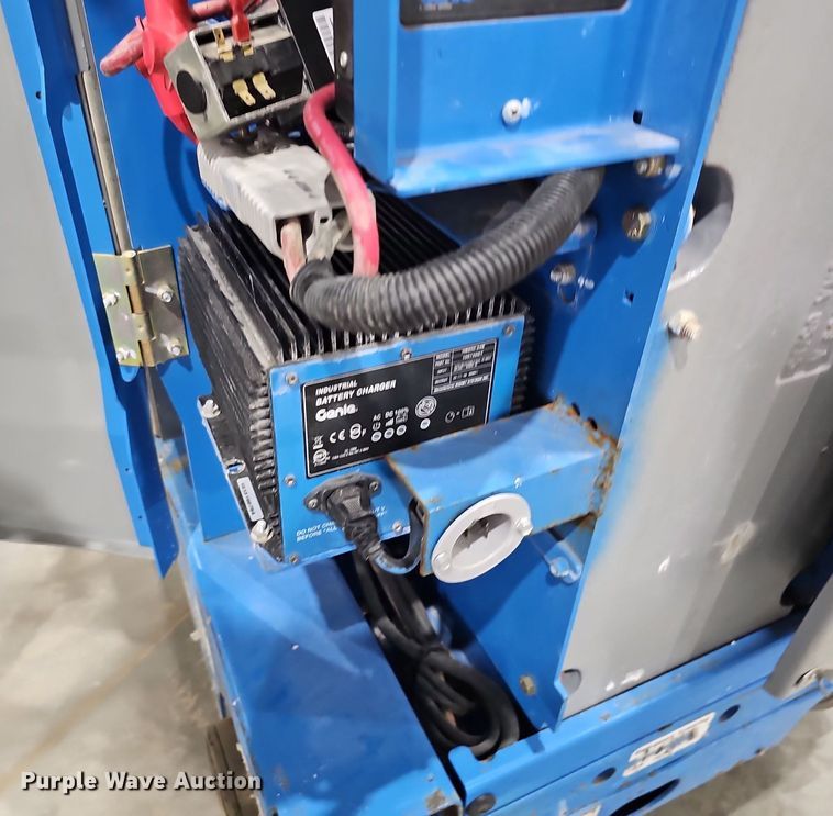 image for item IO9854 2016 Genie Runabout GR-20 vertical lift