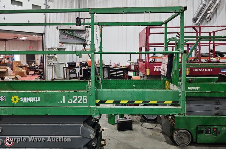 image for item IO9855 2017 SkyJack SJIII 3226 scissor lift