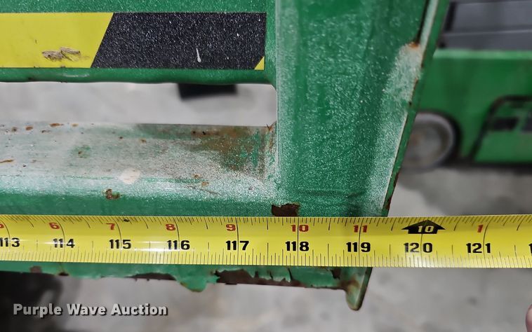 image for item IO9855 2017 SkyJack SJIII 3226 scissor lift