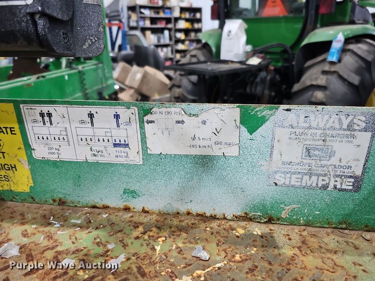 image for item IO9855 2017 SkyJack SJIII 3226 scissor lift