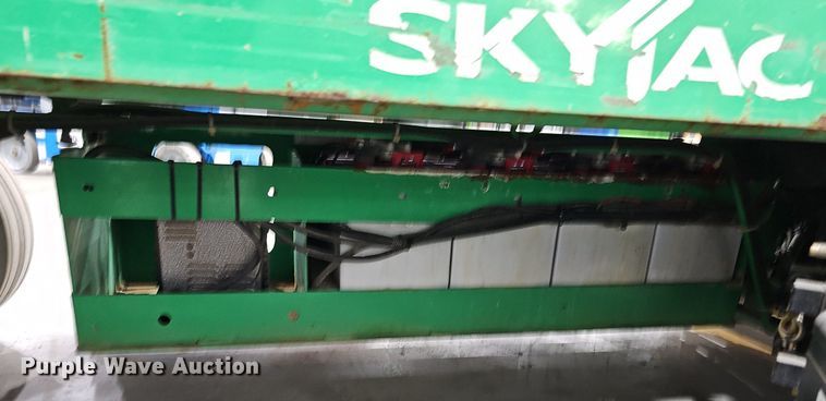 image for item IO9855 2017 SkyJack SJIII 3226 scissor lift