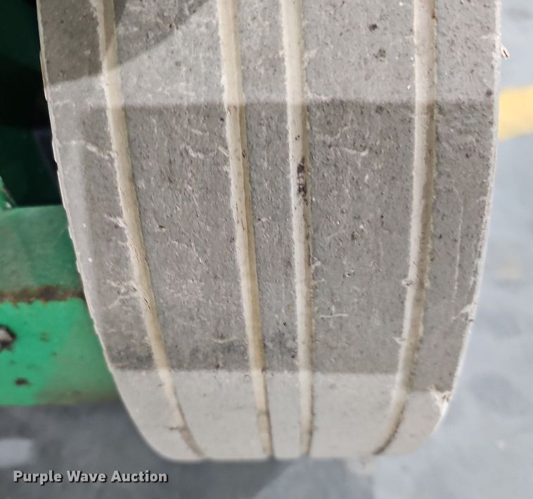 image for item IO9855 2017 SkyJack SJIII 3226 scissor lift