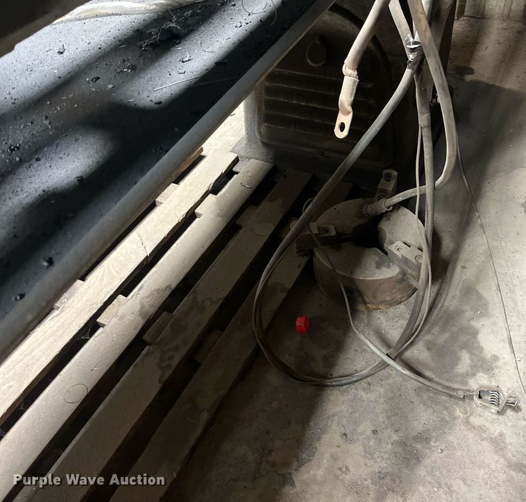 image for item JT9081 Southbend  A lathe