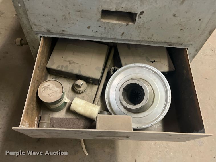 image for item JT9104 LeBlond  lathe