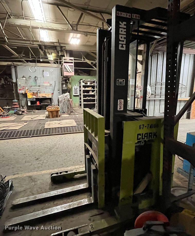 image for item JT9114 Clark  NP300D30 forklift