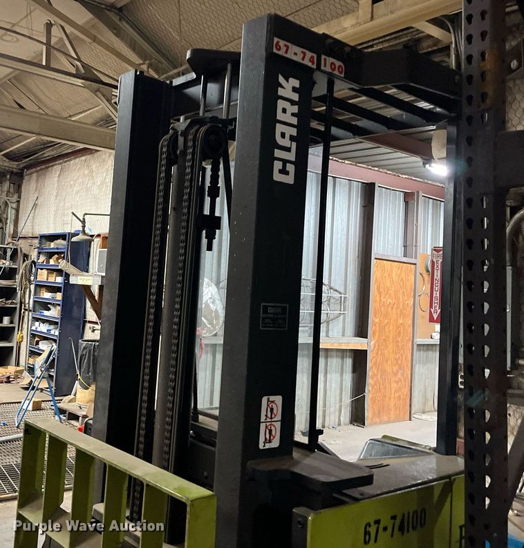 image for item JT9114 Clark  NP300D30 forklift