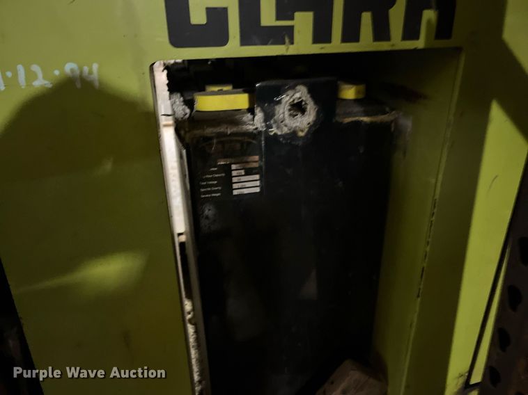 image for item JT9114 Clark  NP300D30 forklift