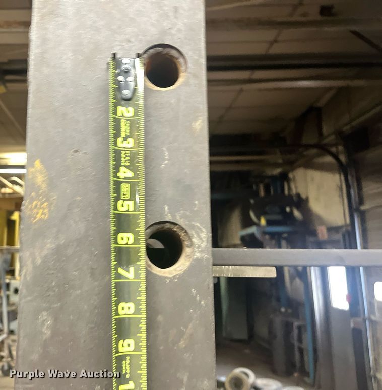 image for item JT9126 Hydraulic press