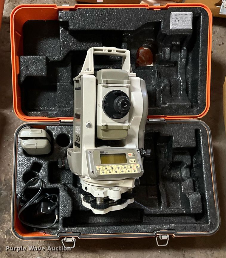 image for item JT9132 Grading equipment