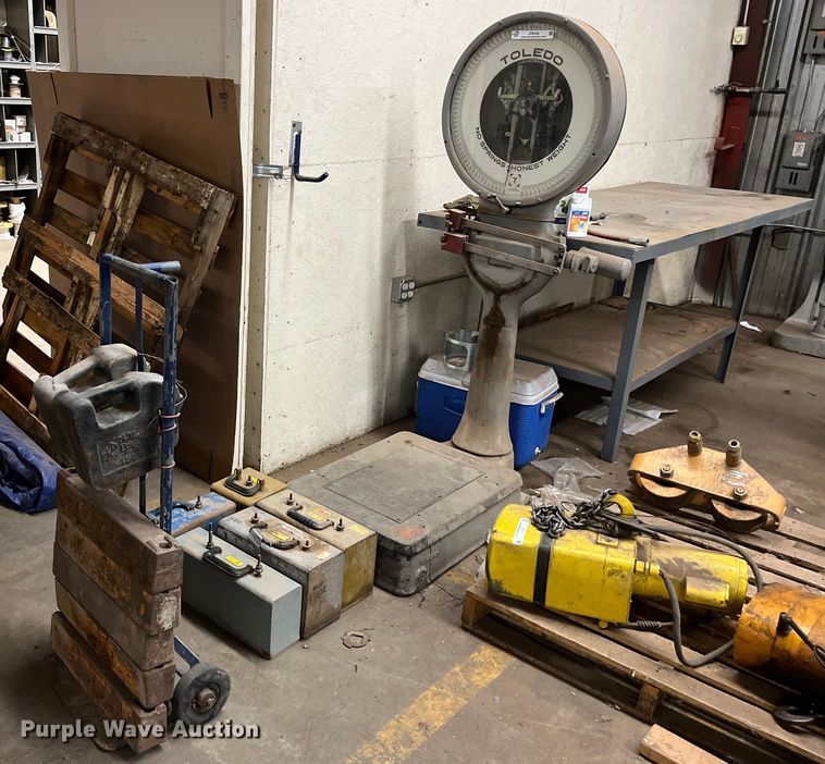 image for item JT9133 Toledo scale