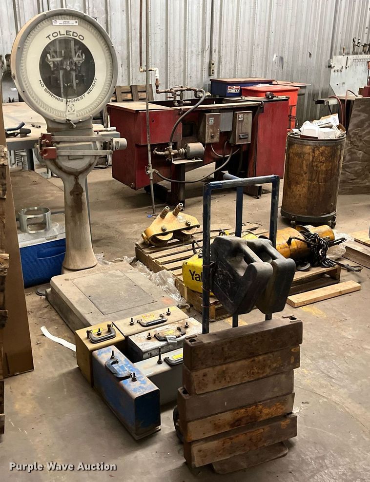 image for item JT9133 Toledo scale