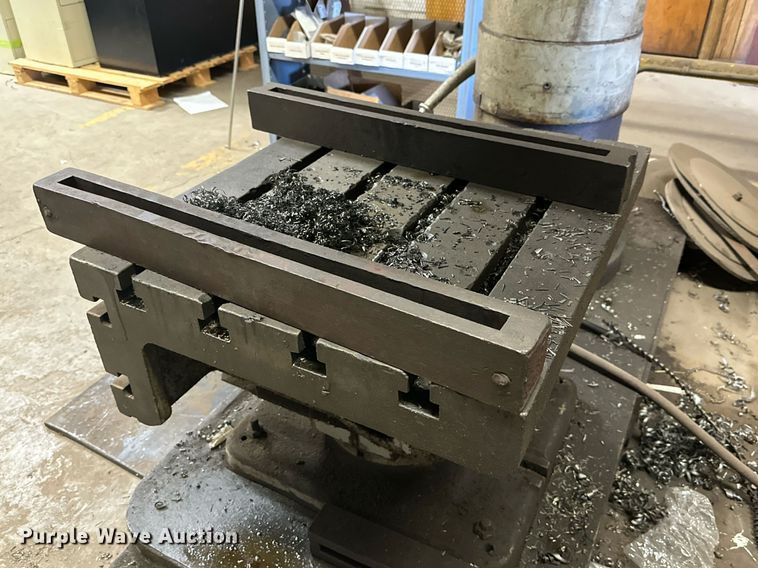 image for item JT9136 Carlton radial arm drill