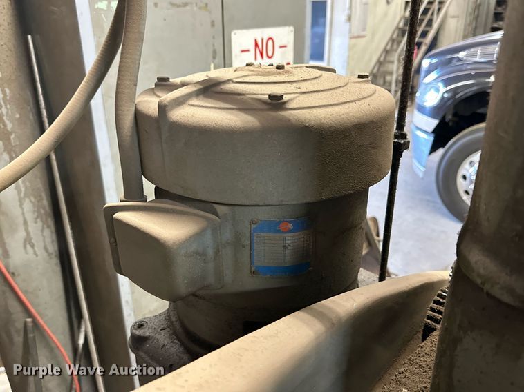 image for item JT9136 Carlton radial arm drill