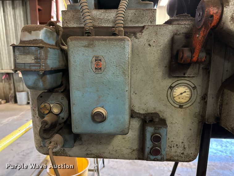 image for item JT9137 Fosdick radial arm drill
