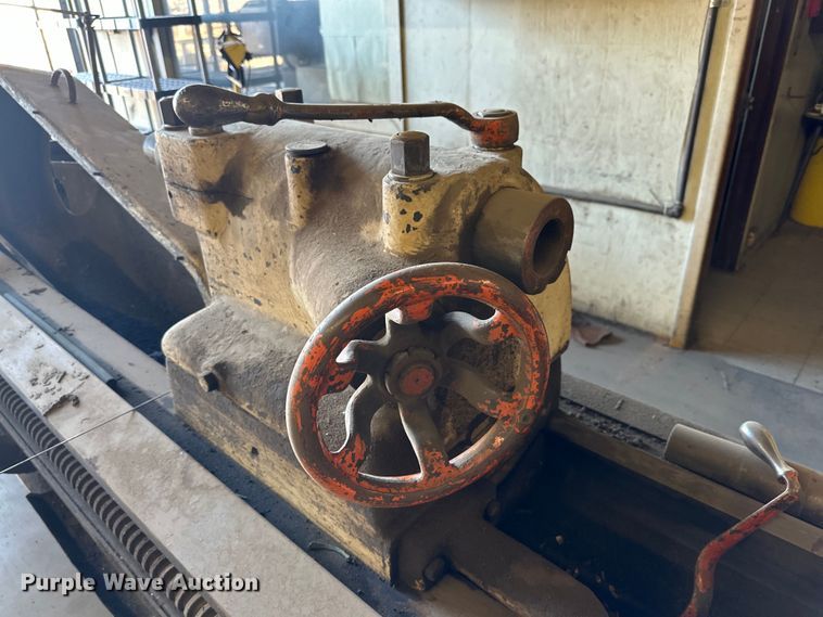 image for item JT9138 LeBlond lathe