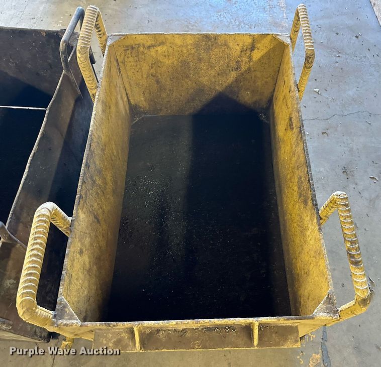 image for item JT9138 LeBlond lathe