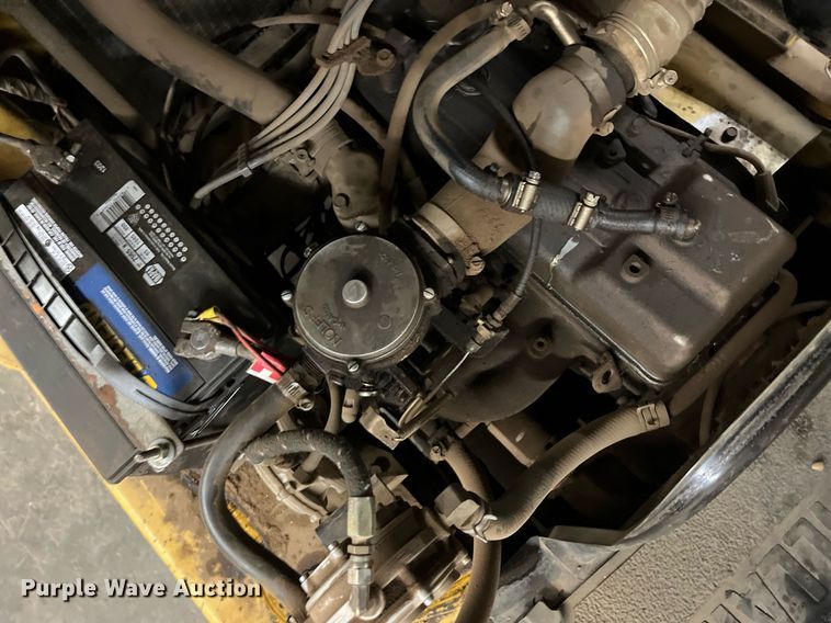 image for item JT9155 Caterpillar  60 forklift