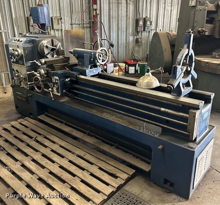 image for item JT9158 Ta Shing 2180 lathe