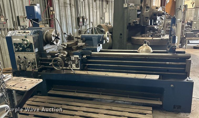 image for item JT9158 Ta Shing 2180 lathe