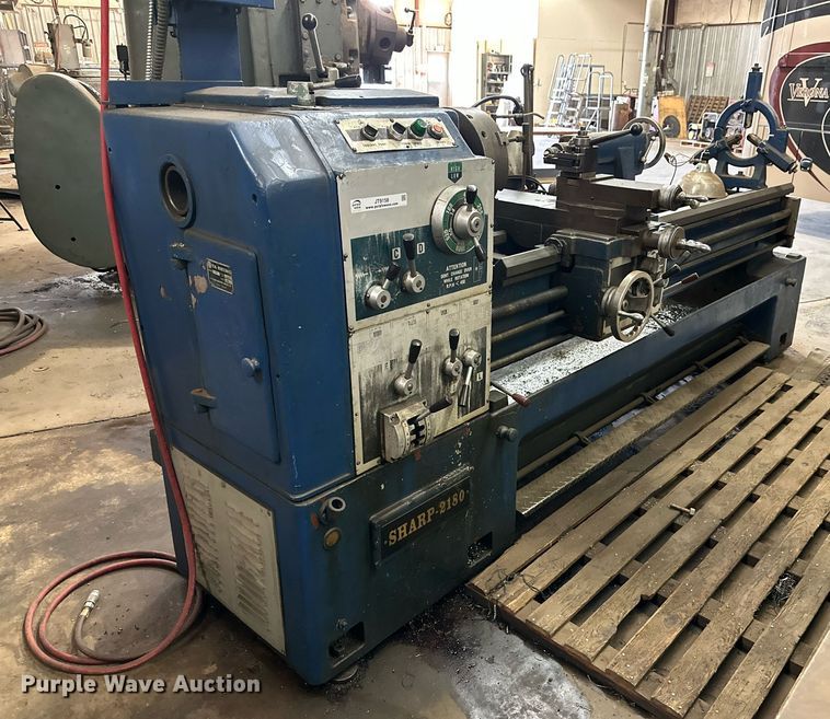 image for item JT9158 Ta Shing 2180 lathe