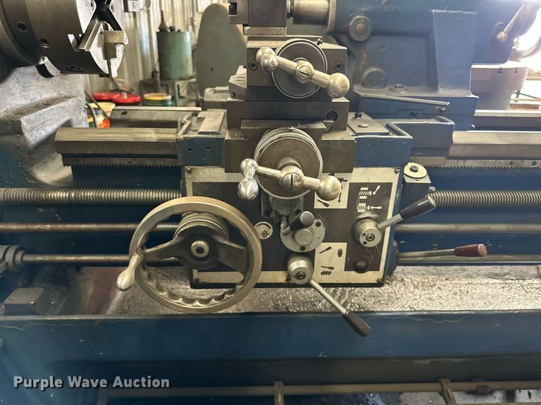 image for item JT9158 Ta Shing 2180 lathe