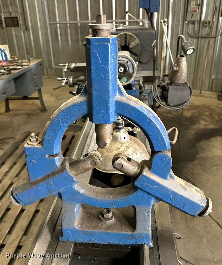 image for item JT9158 Ta Shing 2180 lathe