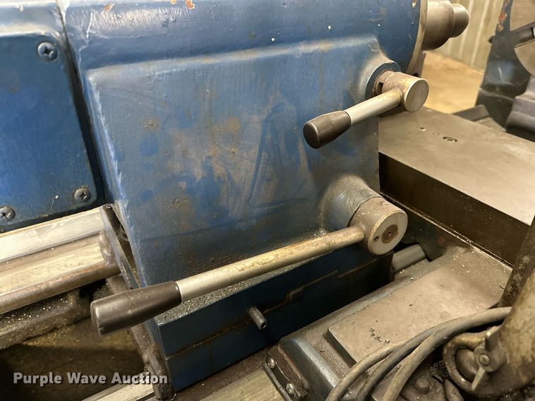 image for item JT9158 Ta Shing 2180 lathe