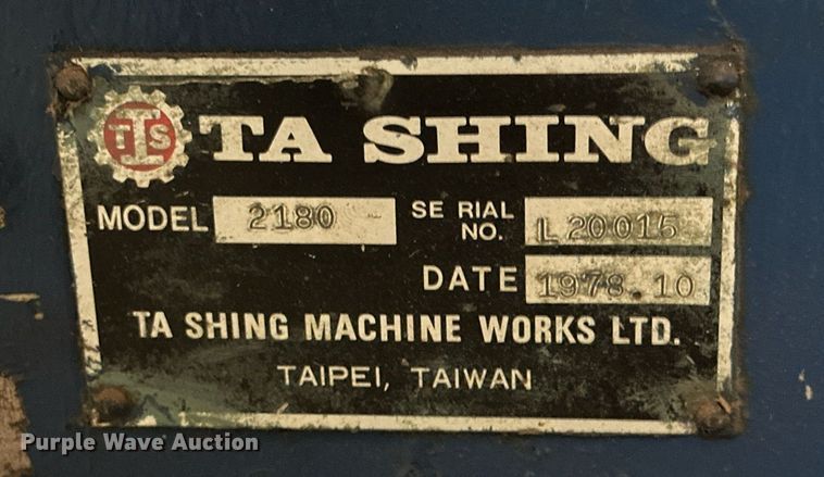 image for item JT9158 Ta Shing 2180 lathe