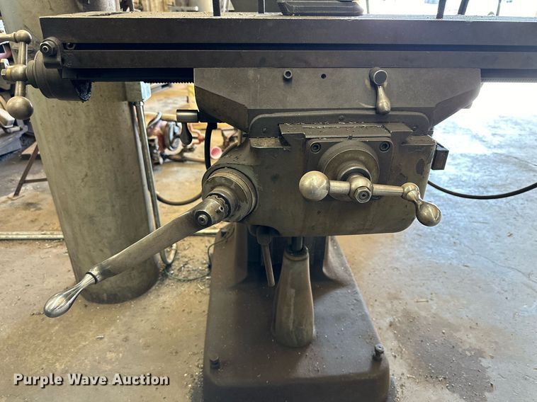 image for item JT9162 Bridgeport milling machine