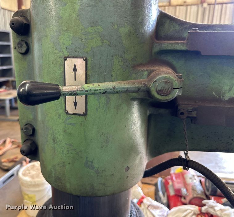 image for item JT9163 Summit  vertical mill