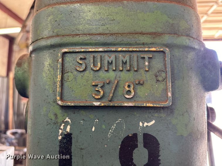 image for item JT9163 Summit  vertical mill