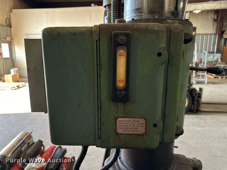 image for item JT9163 Summit  vertical mill