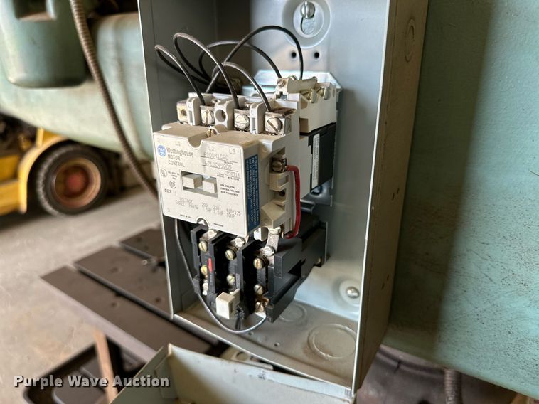 image for item JT9163 Summit  vertical mill