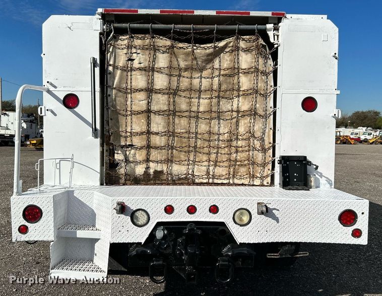 image for item KH9578 2000 Freightliner  FL70 utility / service truck