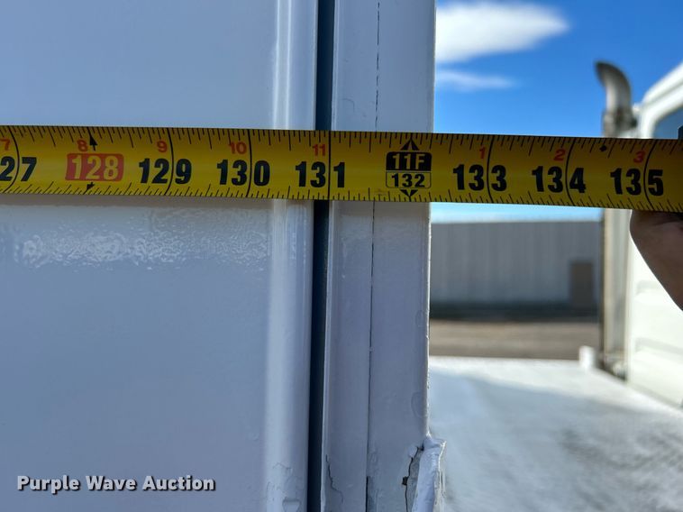 image for item KH9578 2000 Freightliner  FL70 utility / service truck