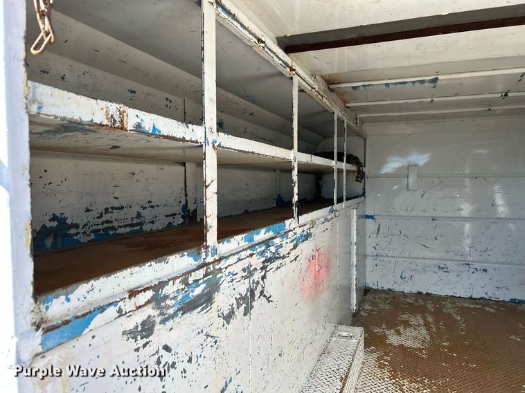 image for item KH9578 2000 Freightliner  FL70 utility / service truck