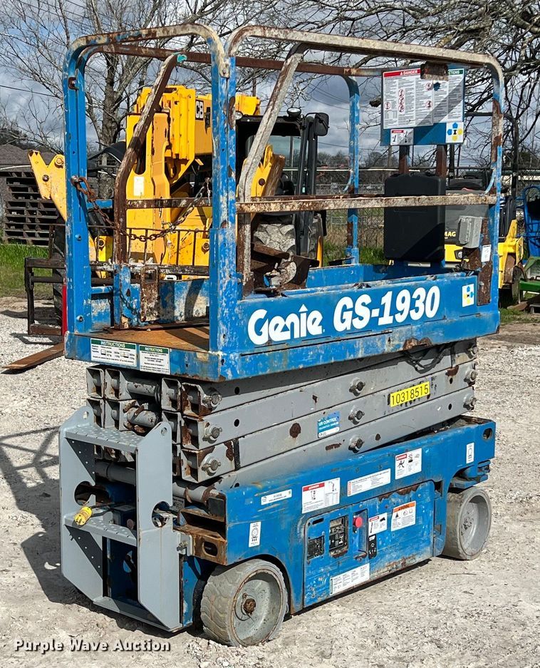 image for item KV9898 Genie  GS-1930 scissor lift