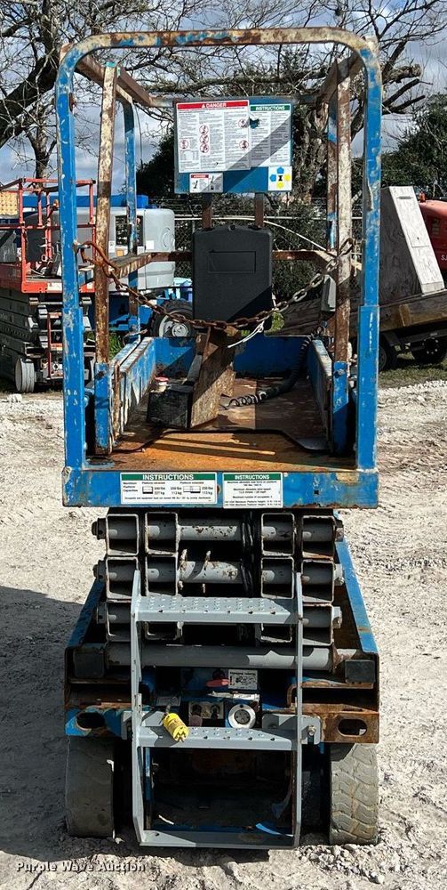 image for item KV9898 Genie  GS-1930 scissor lift