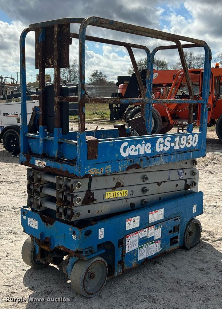 image for item KV9898 Genie  GS-1930 scissor lift