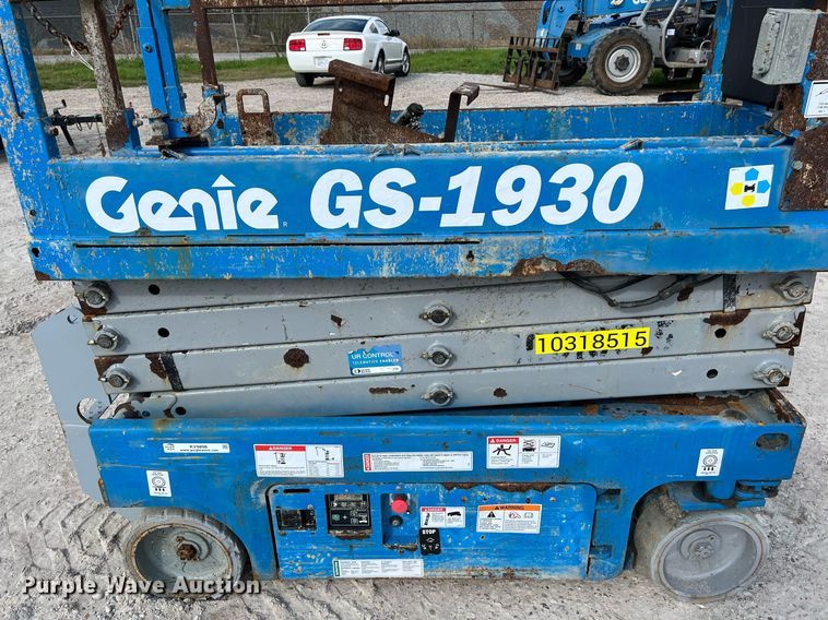 image for item KV9898 Genie  GS-1930 scissor lift