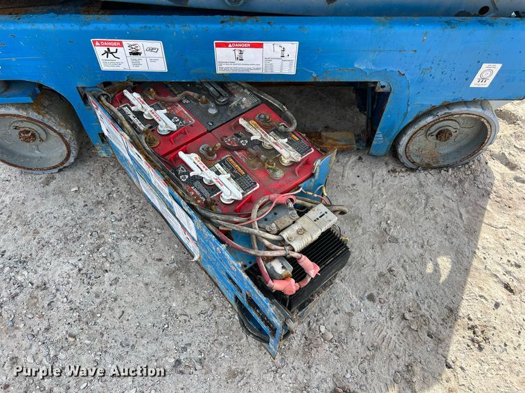 image for item KV9898 Genie  GS-1930 scissor lift