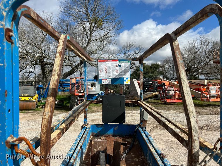 image for item KV9898 Genie  GS-1930 scissor lift