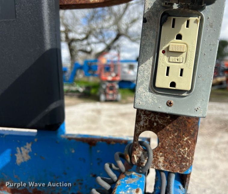 image for item KV9898 Genie  GS-1930 scissor lift