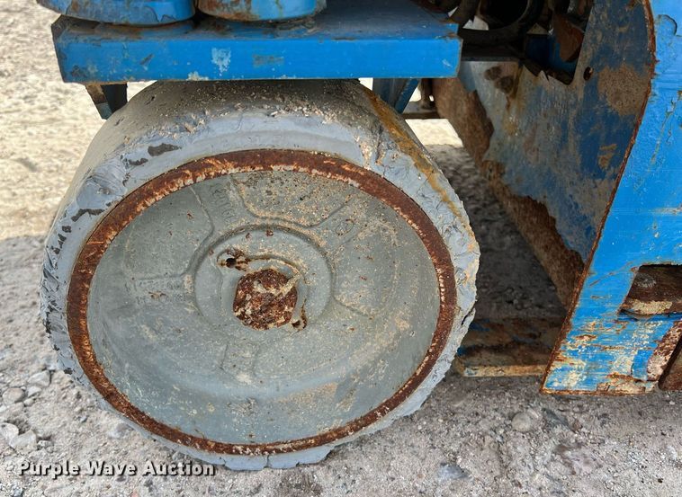 image for item KV9898 Genie  GS-1930 scissor lift