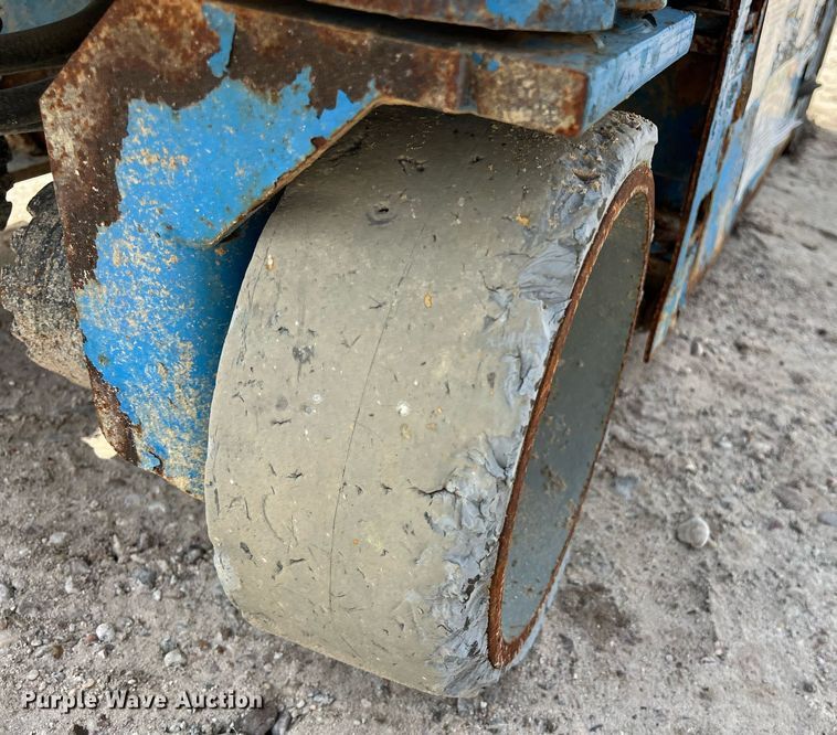 image for item KV9898 Genie  GS-1930 scissor lift