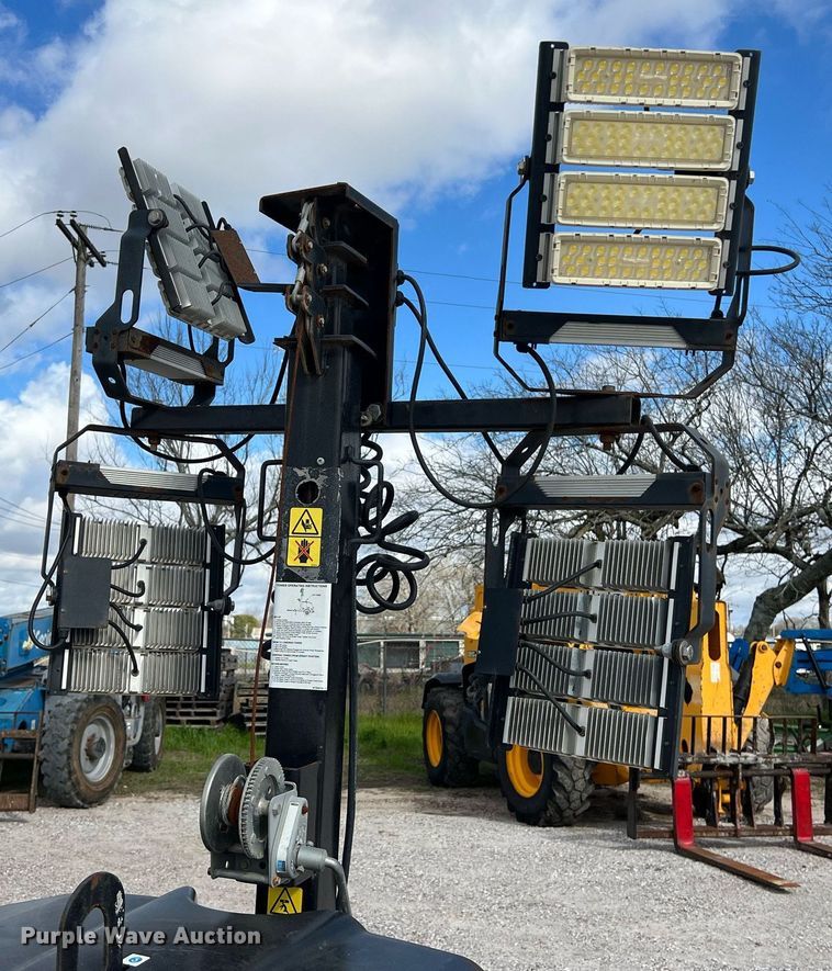 image for item KV9899 2018 Doosan light plant