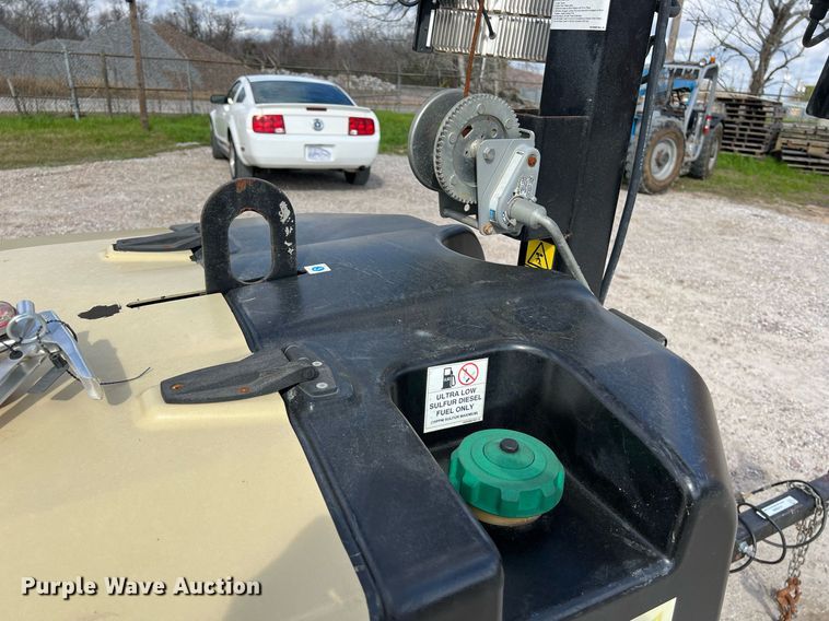 image for item KV9899 2018 Doosan light plant