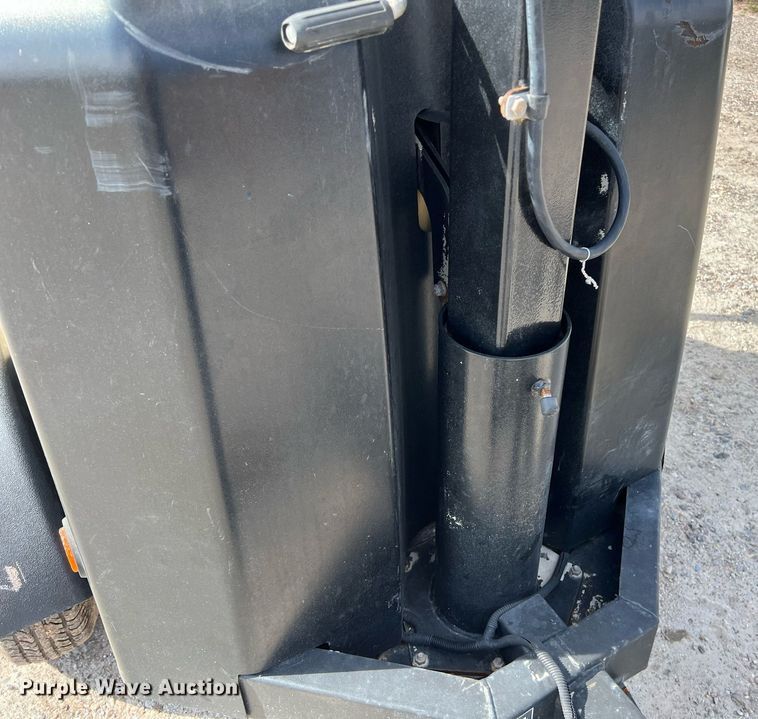 image for item KV9899 2018 Doosan light plant